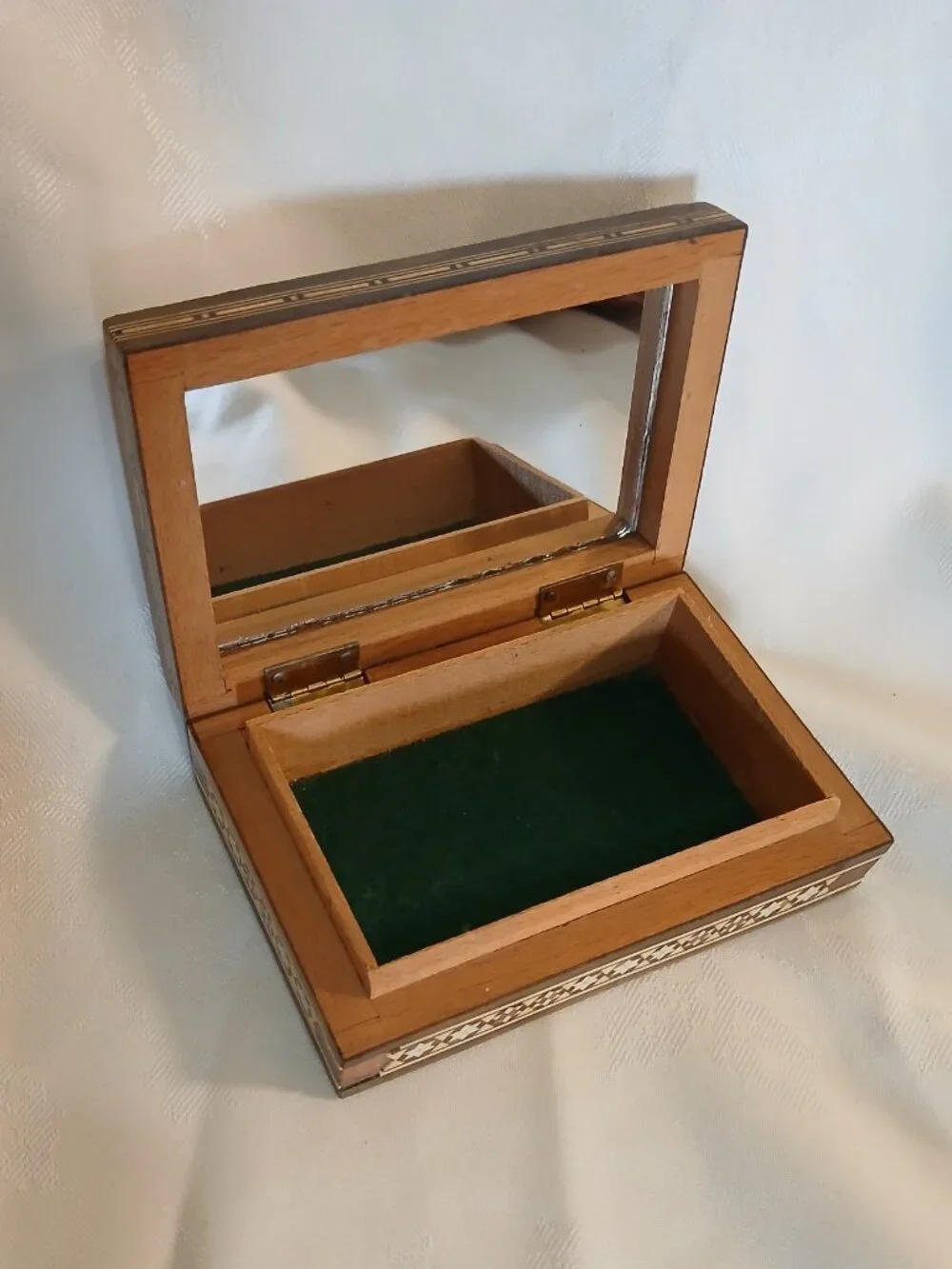 Vintage Micro Mosaic Persian Box w/Tie Clip, Cuff Links, Tie Pins